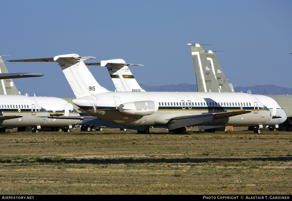 Aircraft Photo of 159115 | McDonnell Douglas C-9B Skytrain II | USA - Navy | AirHistory.net #102142