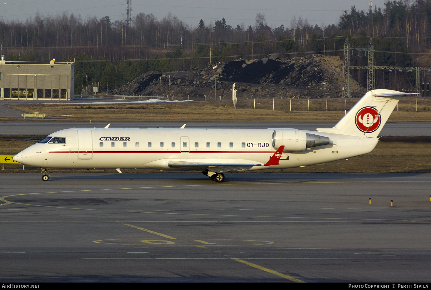 Aircraft Photo of OY-RJD | Canadair CRJ-200LR (CL-600-2B19) | Cimber Air | AirHistory.net #102185