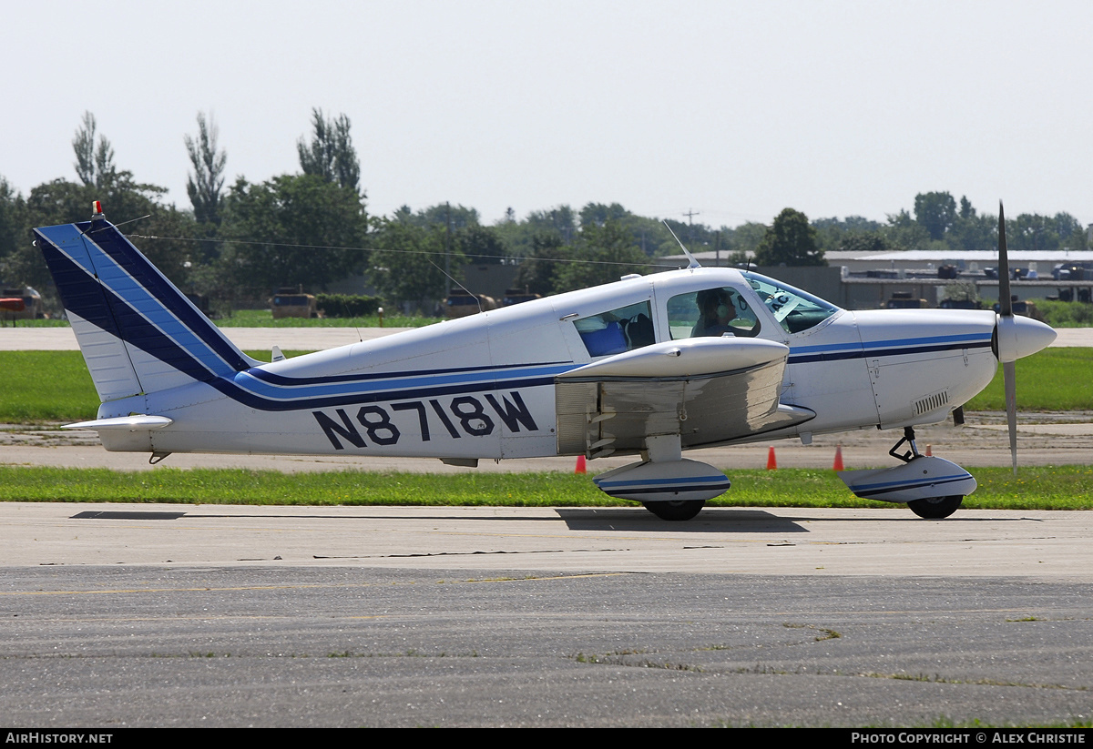 Aircraft Photo of N8718W | Piper PA-28-235 Cherokee | AirHistory.net #102199