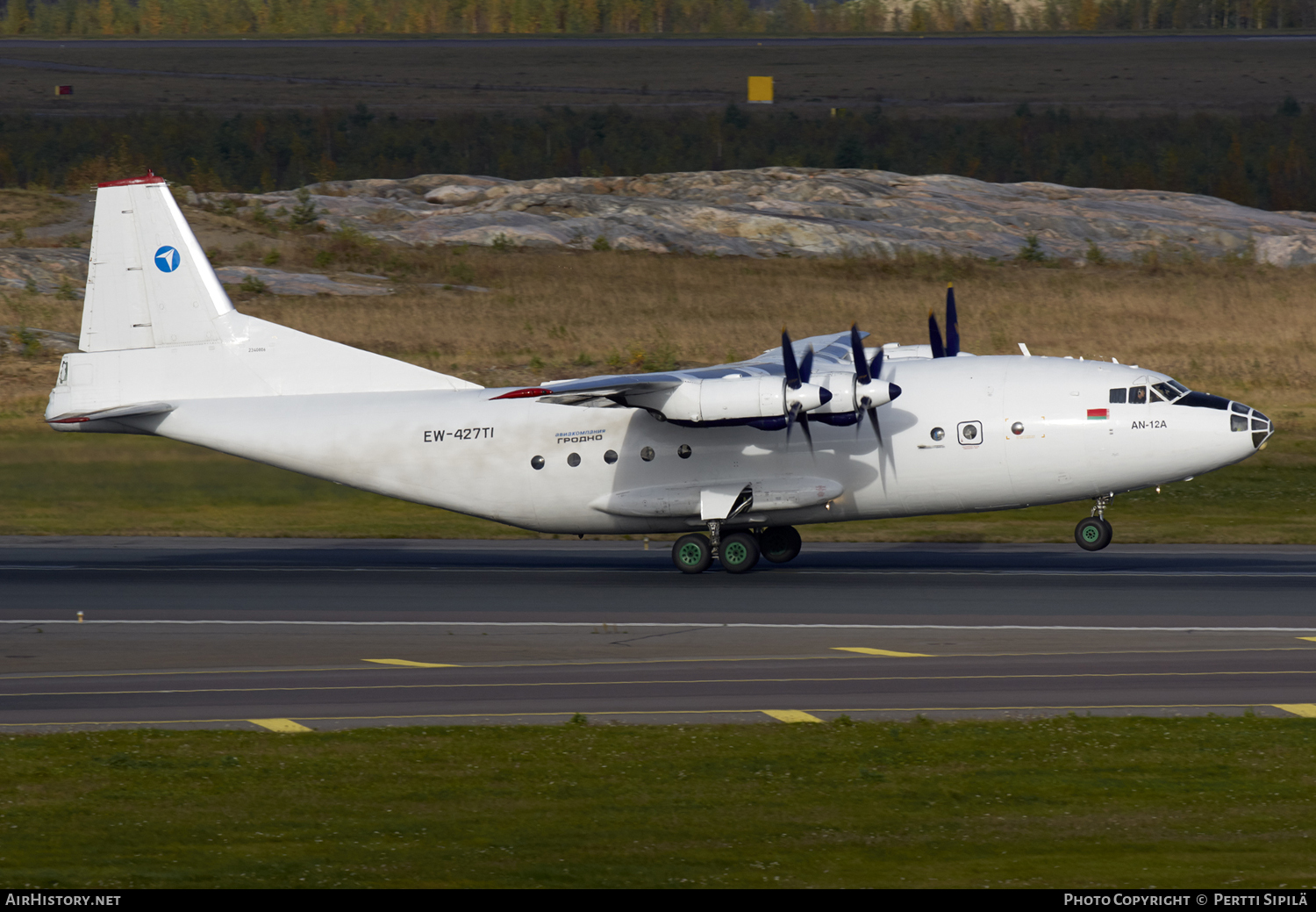 Aircraft Photo of EW-427TI | Antonov An-12A | Aviakompania Grodno | AirHistory.net #102313