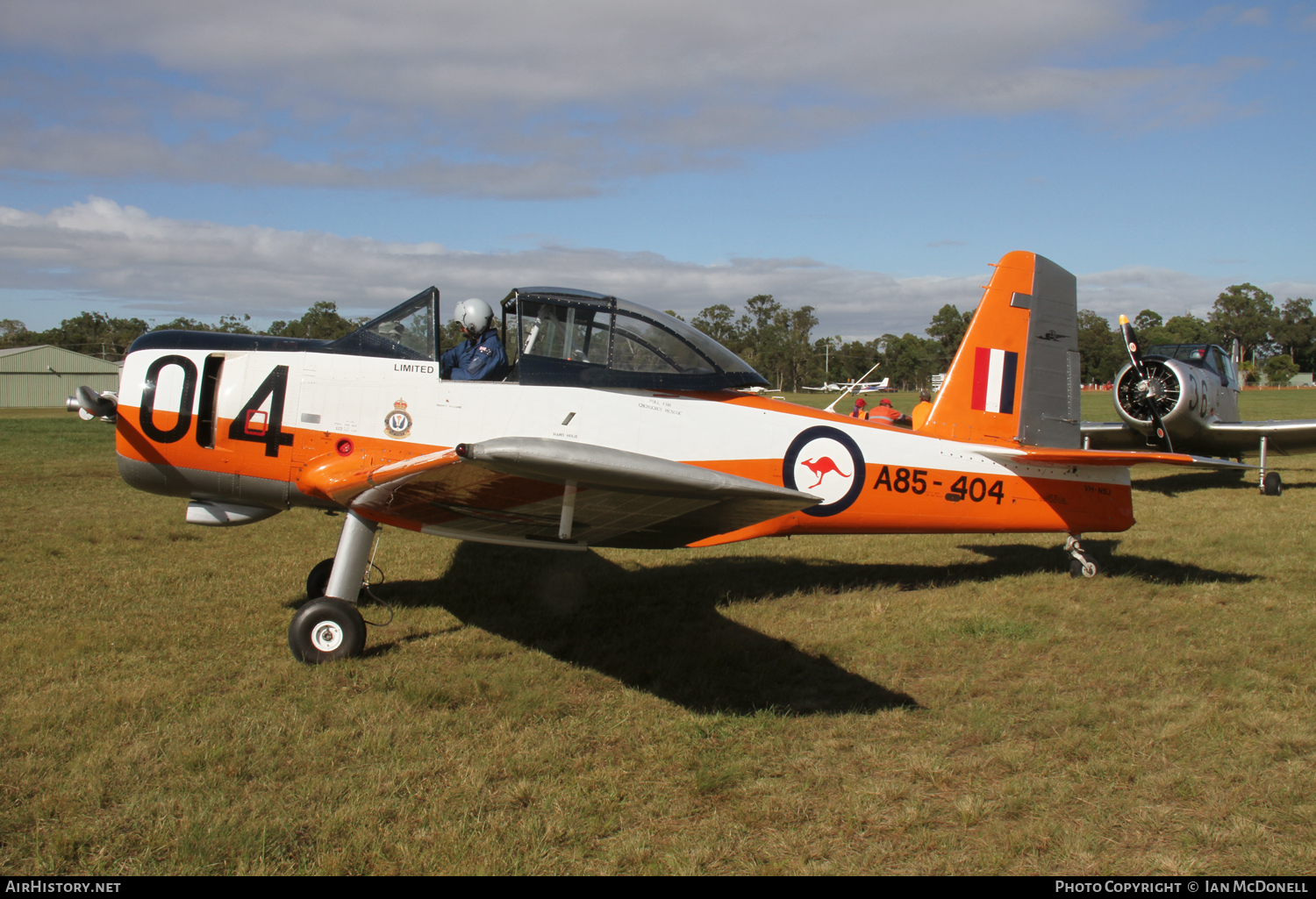 Aircraft Photo of VH-NSJ / A85-404 | Commonwealth CA-25 Winjeel | Australia - Air Force | AirHistory.net #102368