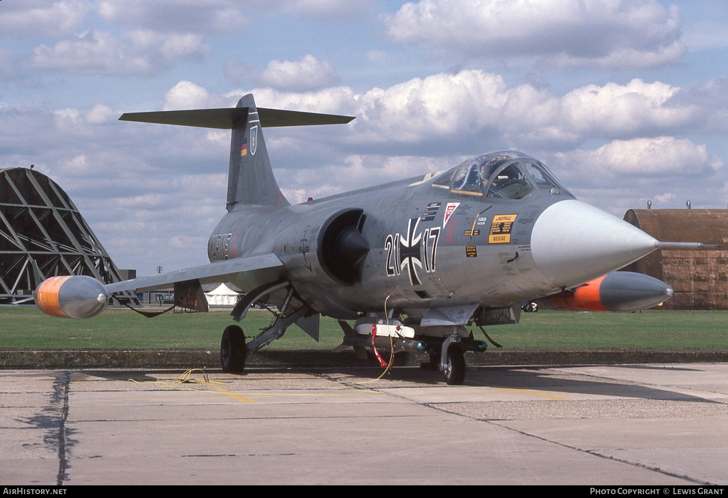 Aircraft Photo of 2117 | Lockheed RF-104G Starfighter | Germany - Navy | AirHistory.net #102381