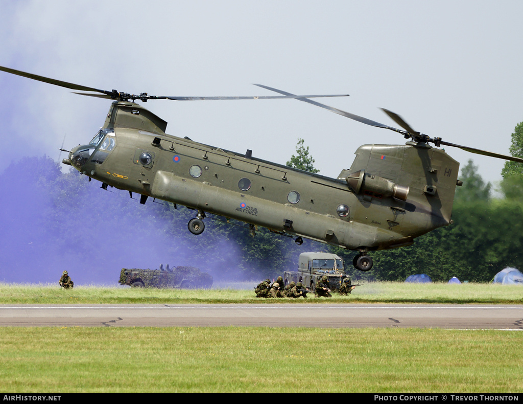 Aircraft Photo of ZH894 | Boeing Chinook HC2A (352) | UK - Air Force | AirHistory.net #102447