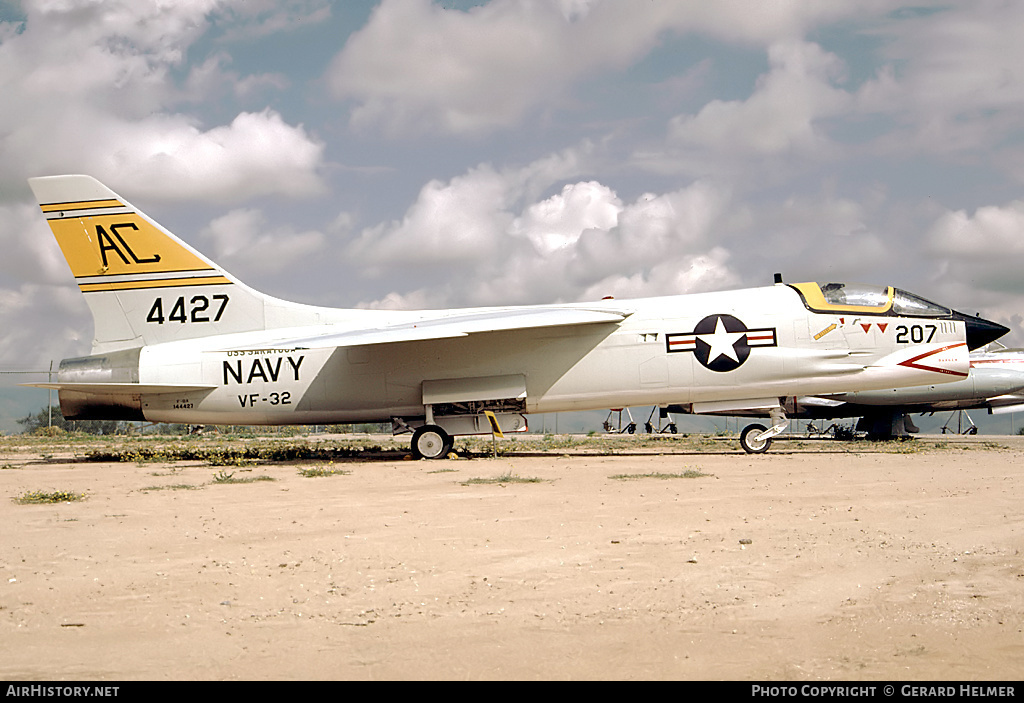 Aircraft Photo of 144427 / 4427 | Vought DF-8F Crusader | USA - Navy | AirHistory.net #102454