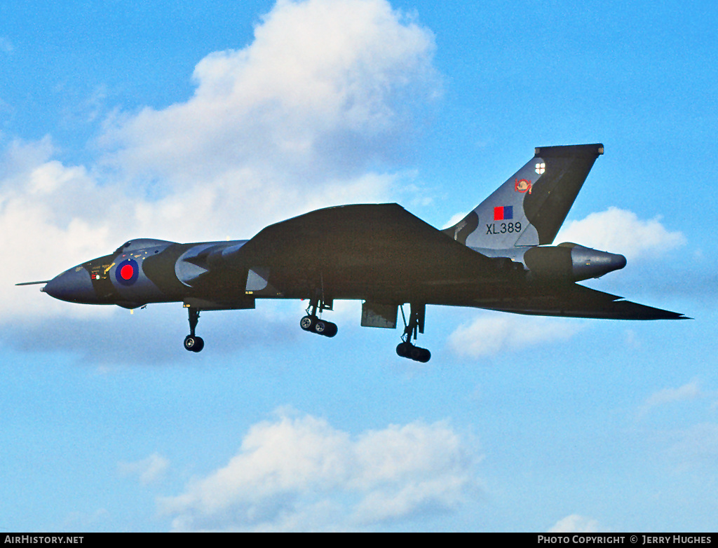 Aircraft Photo of XL389 | Avro 698 Vulcan B.2 | UK - Air Force | AirHistory.net #102463