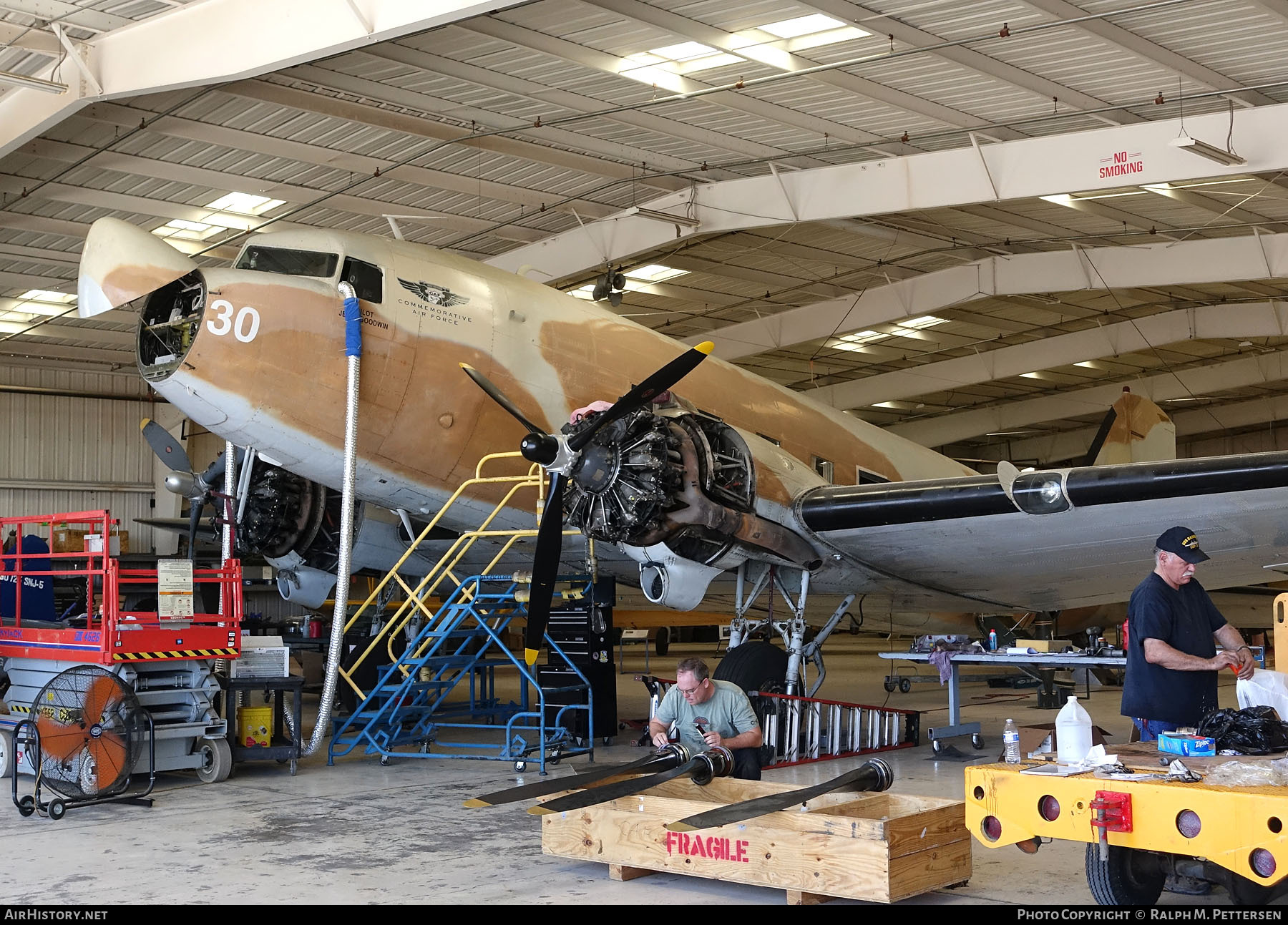 Aircraft Photo of N147AZ / 223518 | Douglas C-47A Skytrain | Commemorative Air Force | USA - Air Force | AirHistory.net #102588