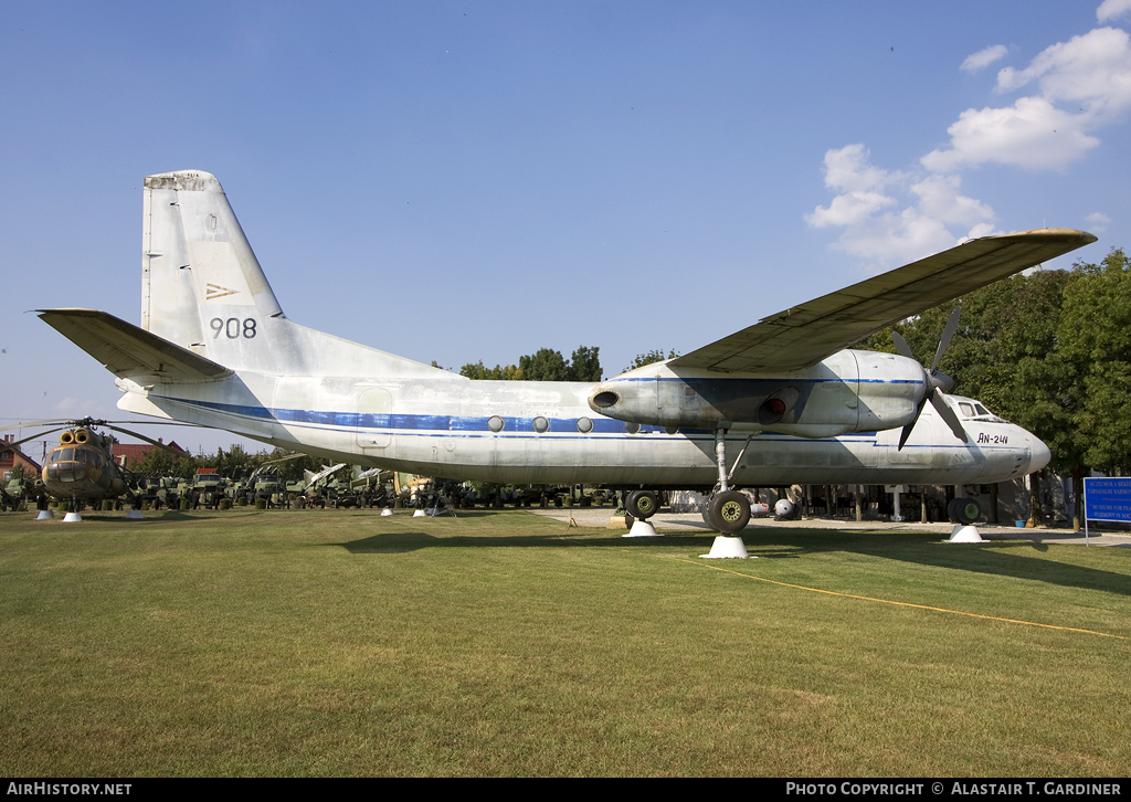 Aircraft Photo of 908 | Antonov An-24V | Hungary - Air Force | AirHistory.net #102609