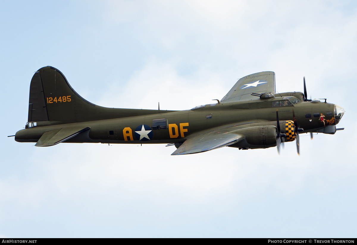 Aircraft Photo of G-BEDF / 124485 | Boeing B-17G Flying Fortress | USA - Air Force | AirHistory.net #102611
