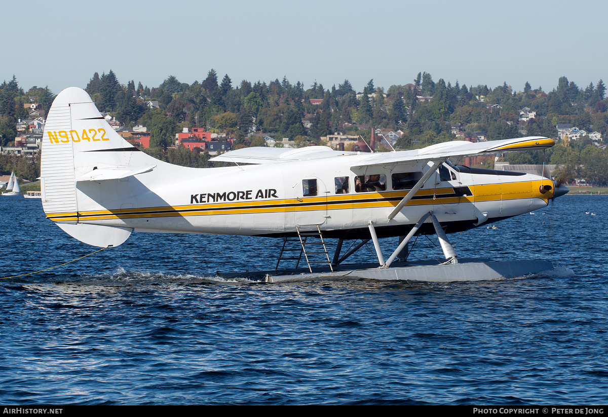 Aircraft Photo of N90422 | Vazar DHC-3T Turbine Otter | Kenmore Air | AirHistory.net #102619