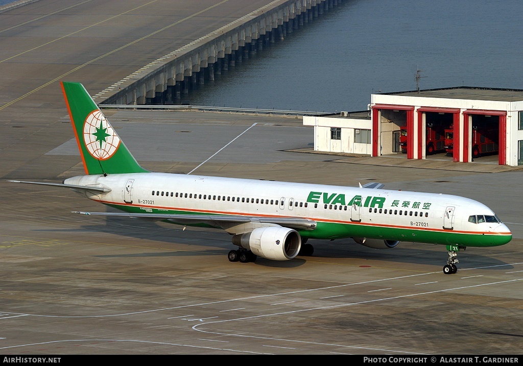 Aircraft Photo of B-27021 | Boeing 757-27A | EVA Air | AirHistory.net #102682