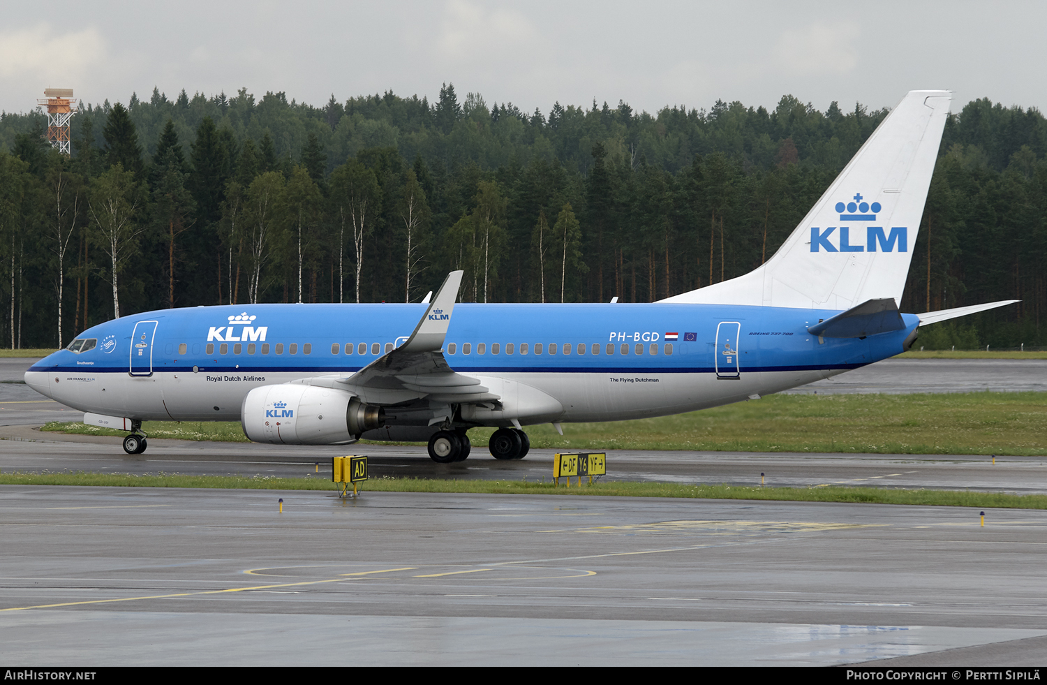 Aircraft Photo of PH-BGD | Boeing 737-7K2 | KLM - Royal Dutch Airlines | AirHistory.net #102757