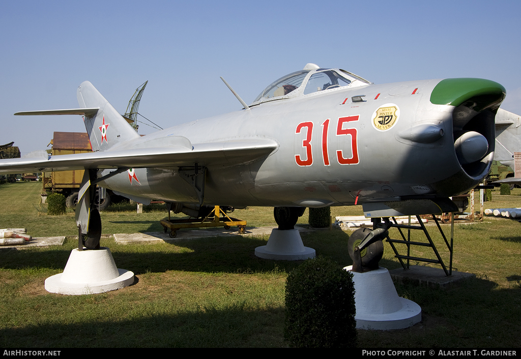 Aircraft Photo of 315 | Mikoyan-Gurevich MiG-17PF | Hungary - Air Force | AirHistory.net #102761