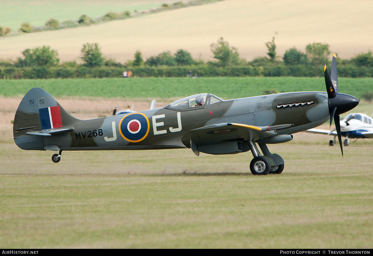 Aircraft Photo of G-SPIT / MV268 | Supermarine 379 Spitfire FR14E | UK - Air Force | AirHistory.net #102767