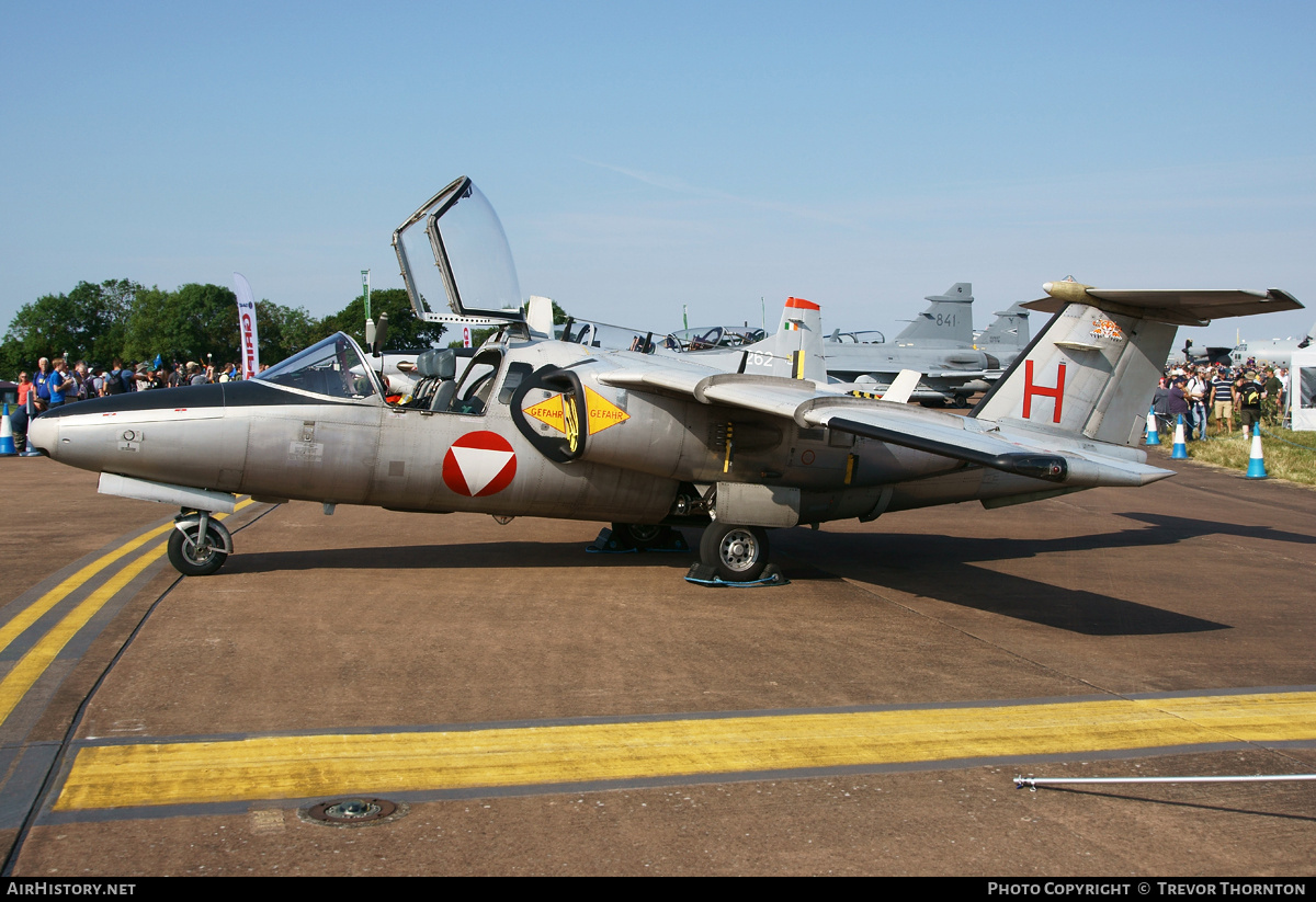 Aircraft Photo of RH-28 / H red | Saab 105OE | Austria - Air Force | AirHistory.net #102782