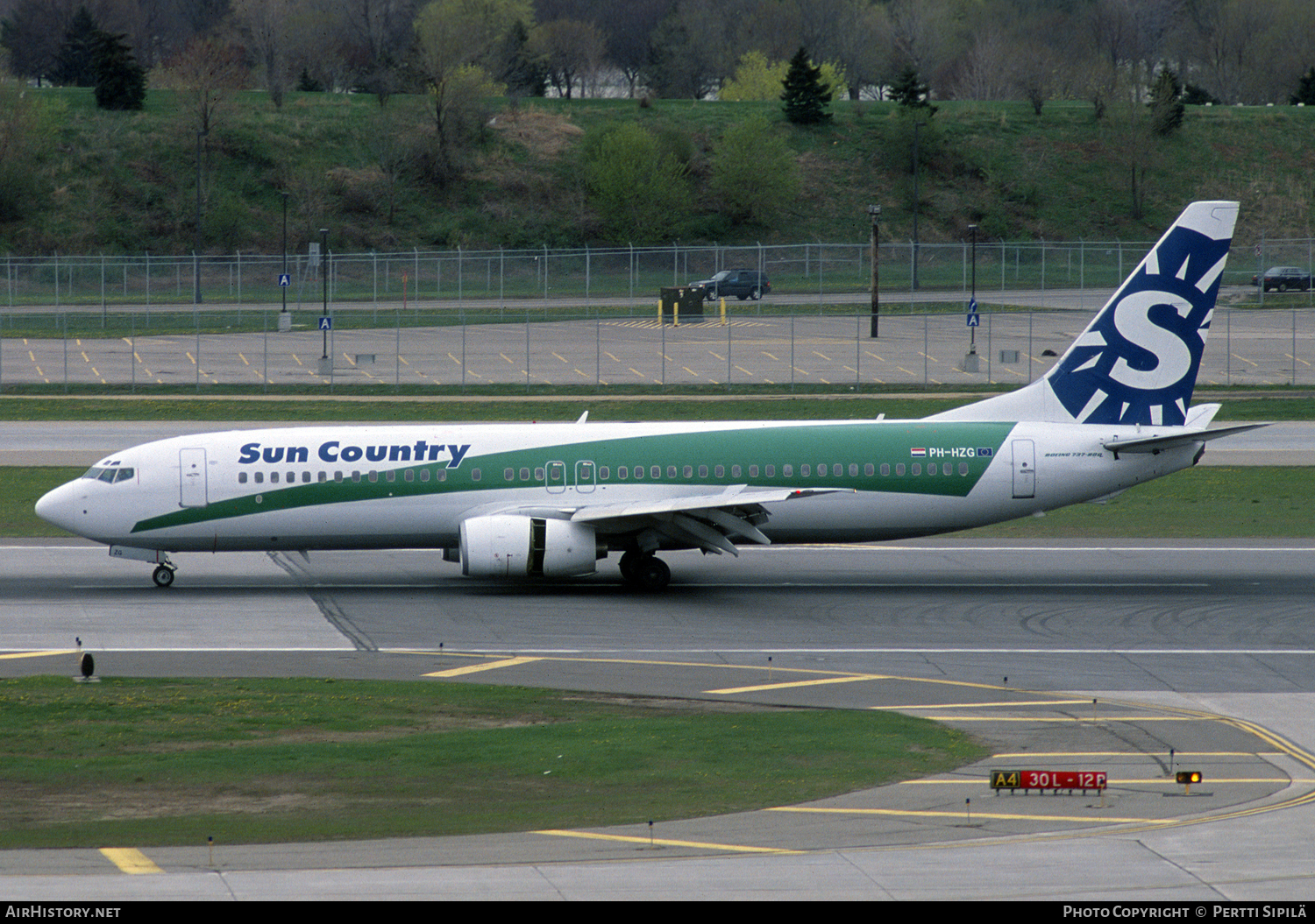 Aircraft Photo of PH-HZG | Boeing 737-8K2 | Sun Country Airlines | AirHistory.net #102955