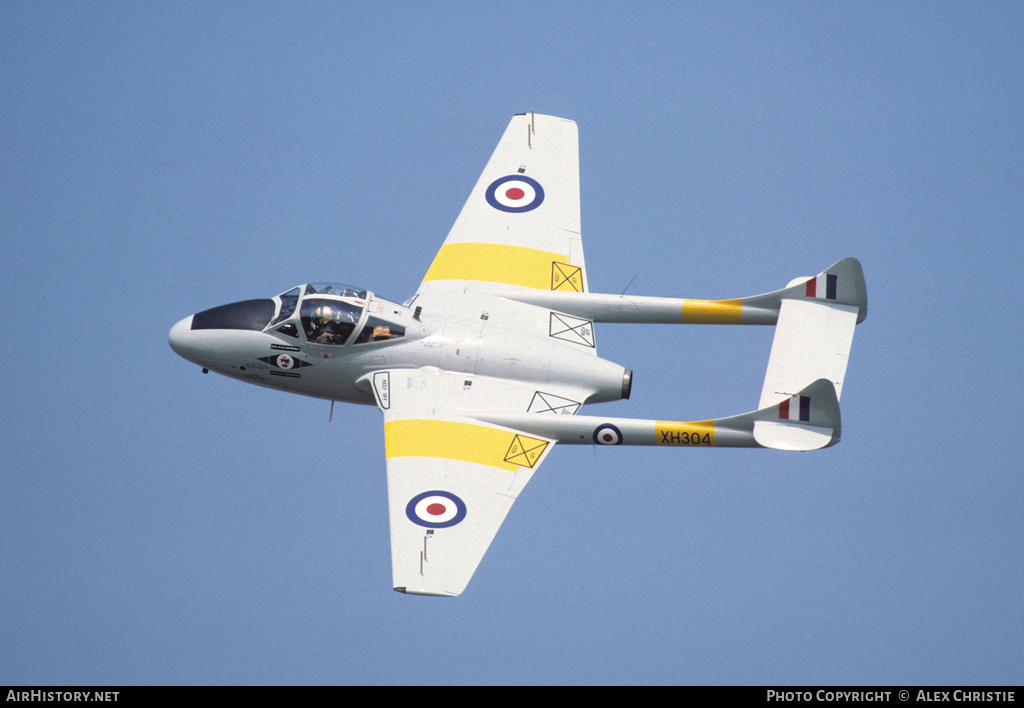 Aircraft Photo of XH304 | De Havilland D.H. 115 Vampire T11 | UK - Air Force | AirHistory.net #102976
