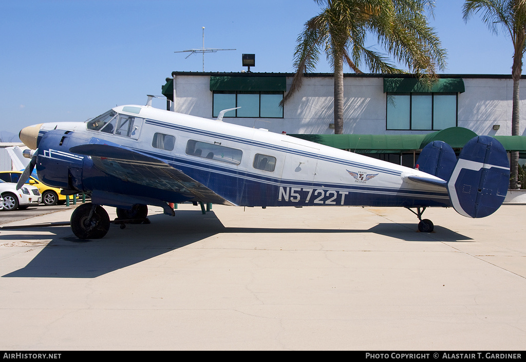 Aircraft Photo of N5722T | Beech G18S | Trans Islands Aviation | AirHistory.net #103022