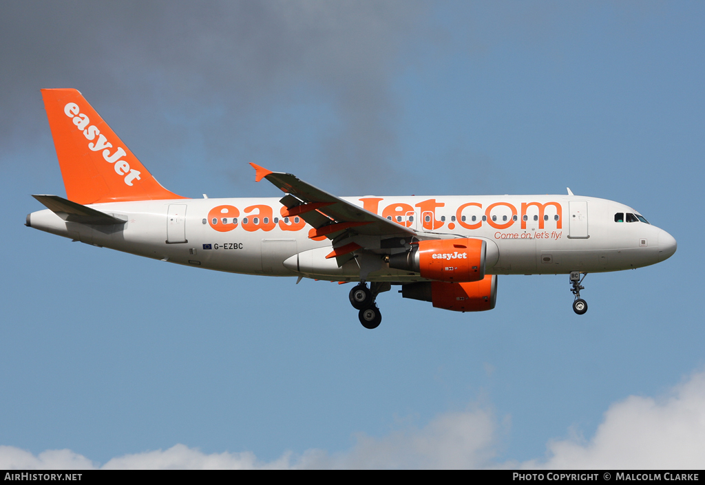 Aircraft Photo of G-EZBC | Airbus A319-111 | EasyJet | AirHistory.net #103030