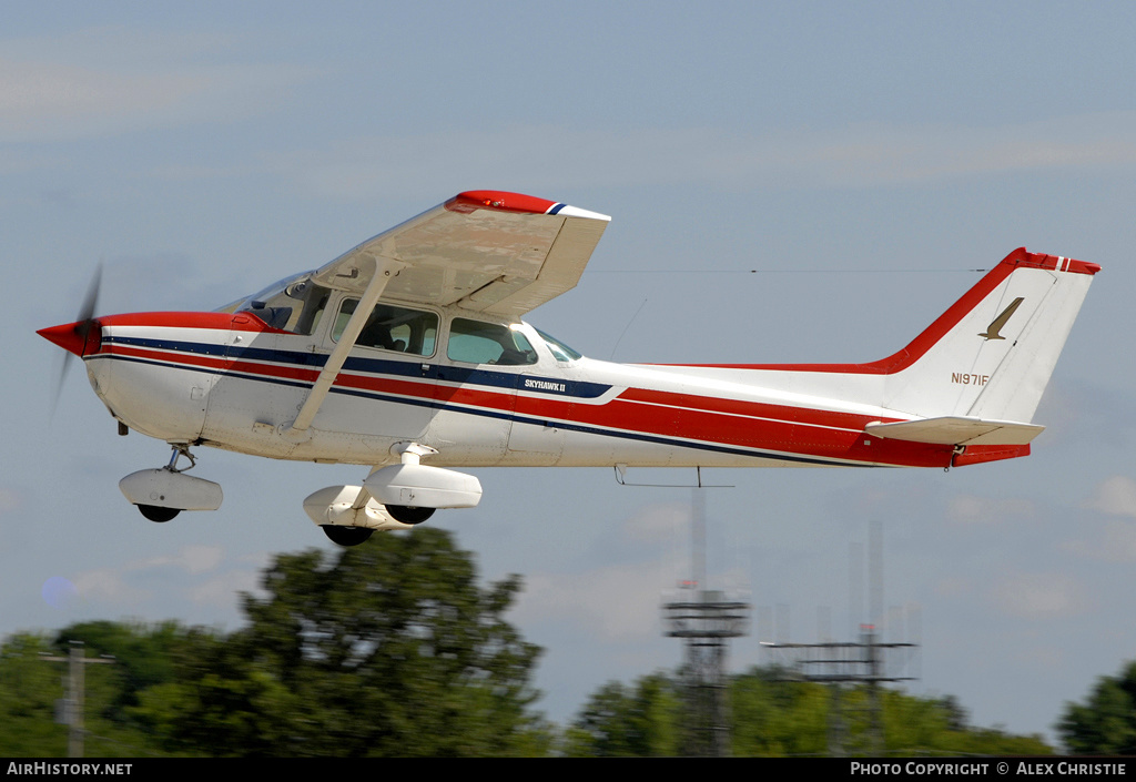 Aircraft Photo of N1971F | Cessna 172N Skyhawk | AirHistory.net #103046