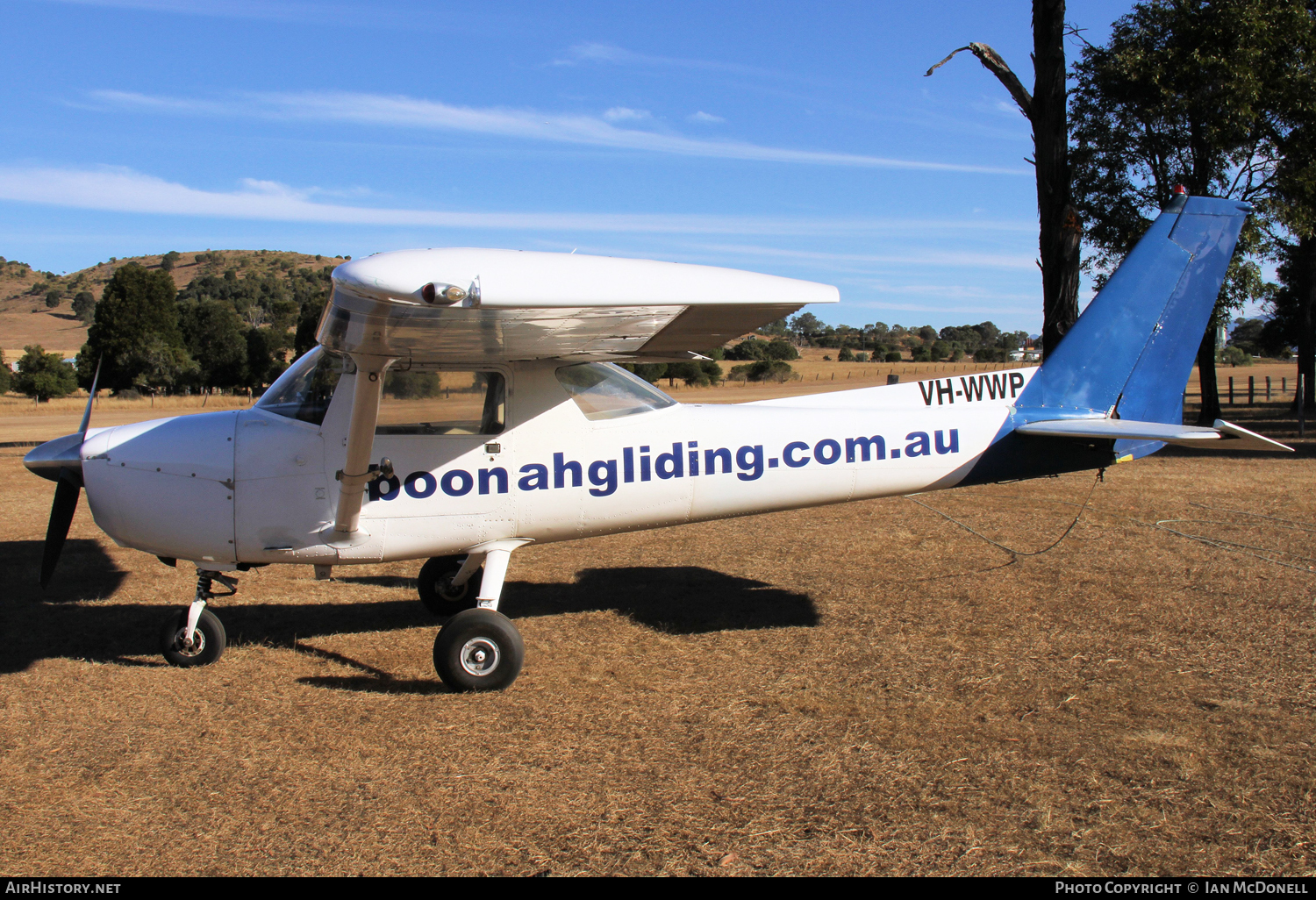 Aircraft Photo of VH-WWP | Cessna 150M | Boonah Gliding Club | AirHistory.net #103231