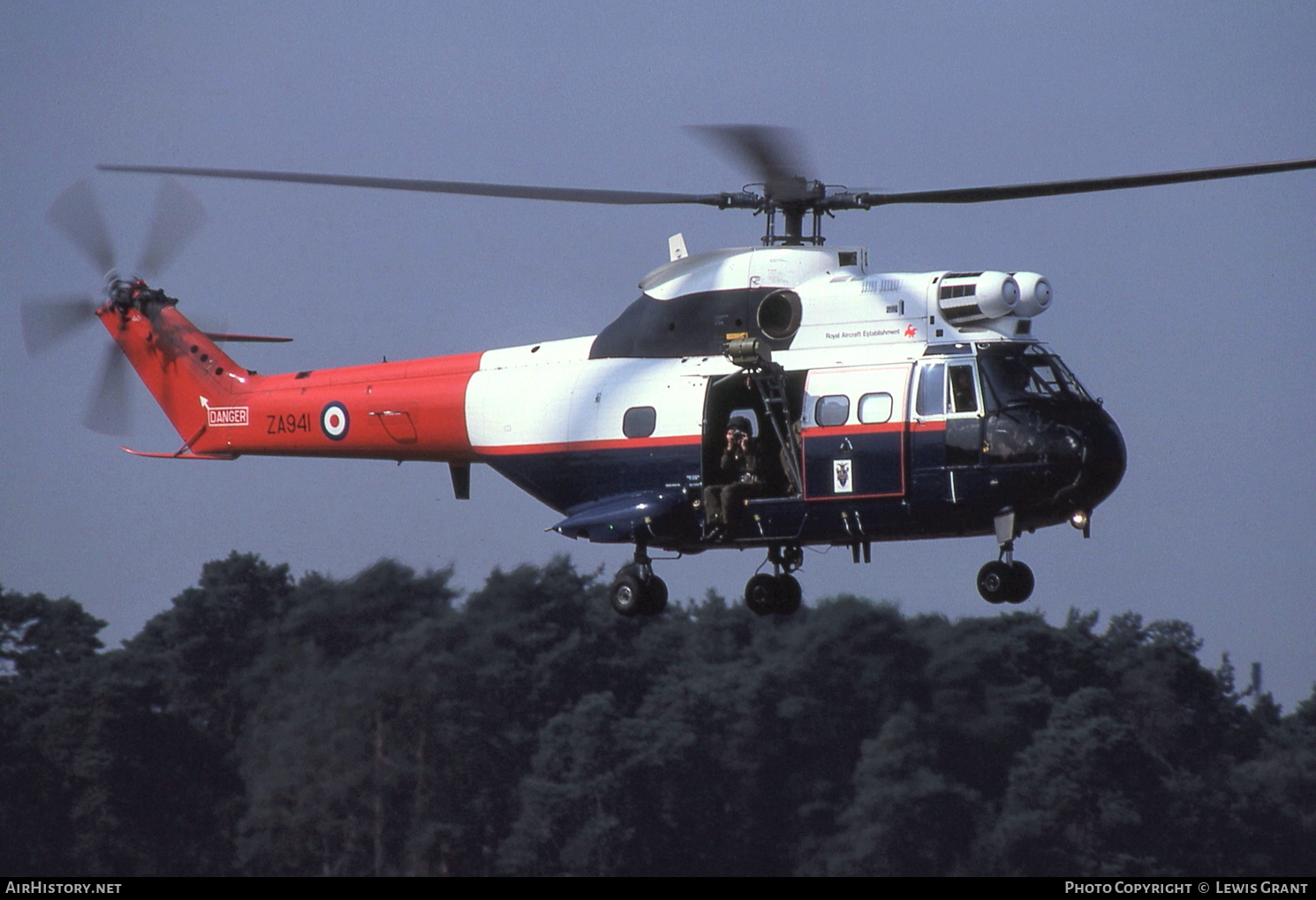 Aircraft Photo of ZA941 | Aerospatiale SA-330E Puma HC1 | UK - Air Force | AirHistory.net #103349