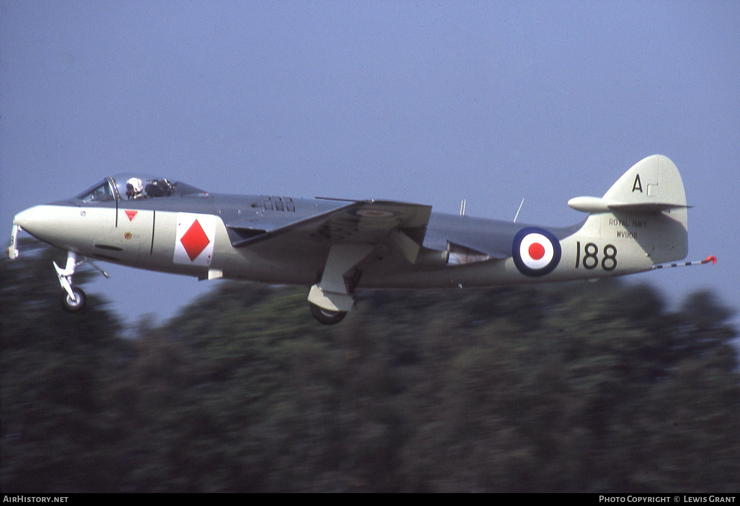 Aircraft Photo of WV908 | Hawker Sea Hawk FGA6 | UK - Navy | AirHistory.net #103357