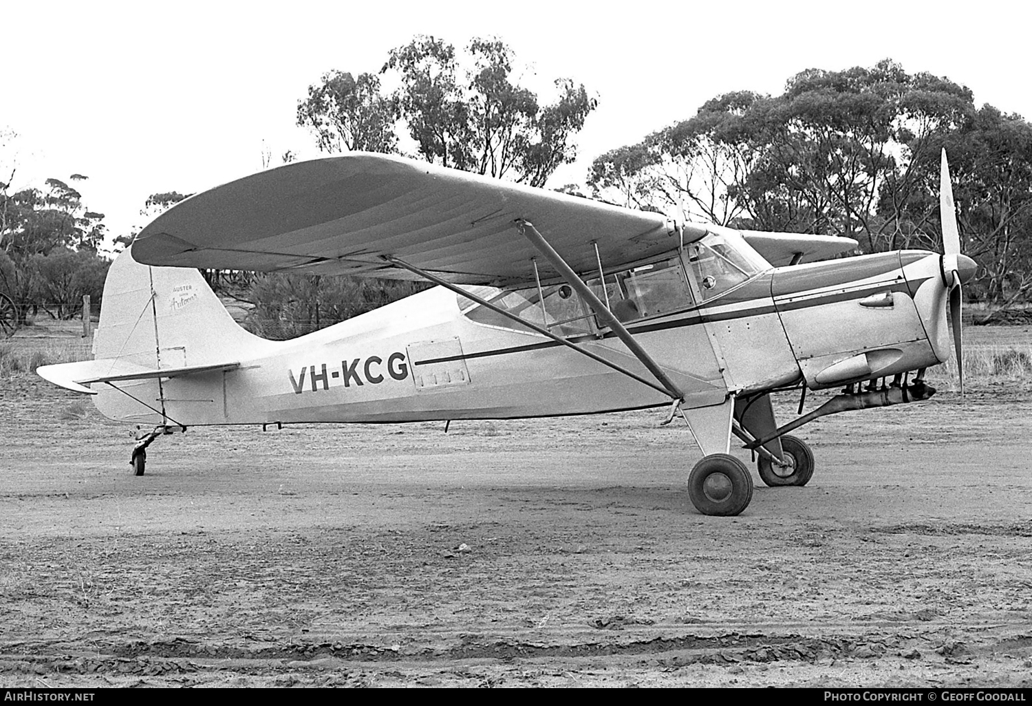 Aircraft Photo of VH-KCG | Auster J-5G Cirrus Autocar | AirHistory.net #103391