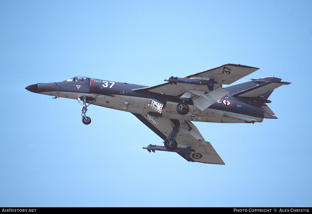 Aircraft Photo of 37 | Dassault Super Etendard | France - Navy | AirHistory.net #103412