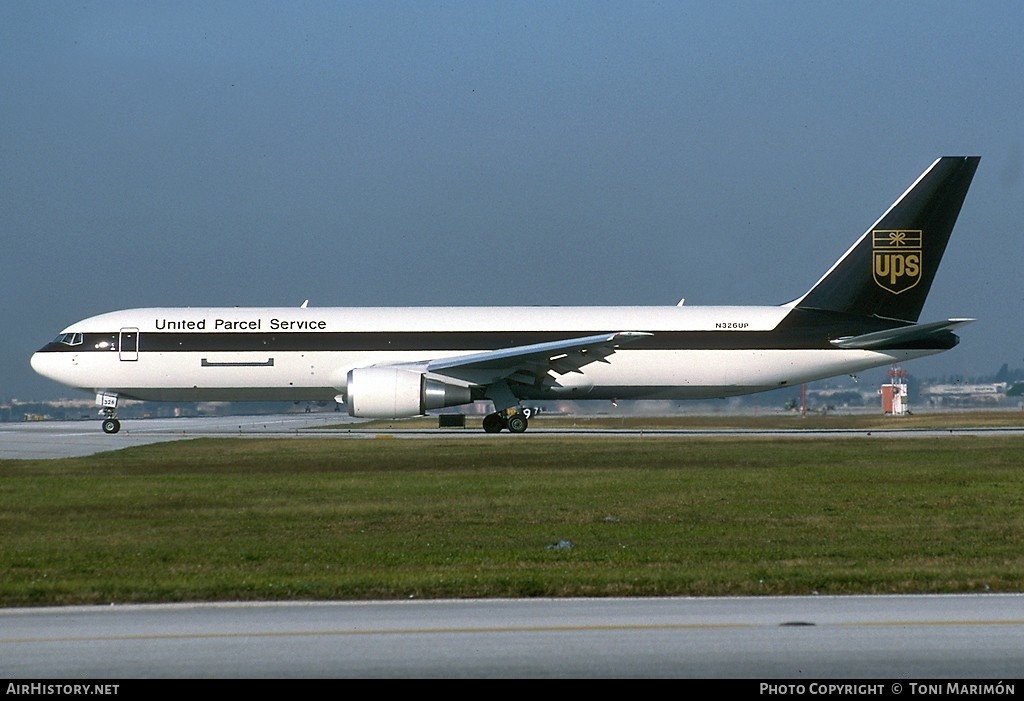 Aircraft Photo of N326UP | Boeing 767-34AF/ER | United Parcel Service - UPS | AirHistory.net #103434