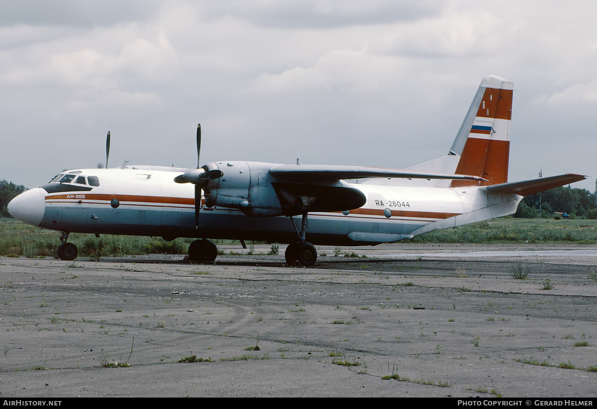 Aircraft Photo of RA-26044 | Antonov An-26B | AirHistory.net #103527