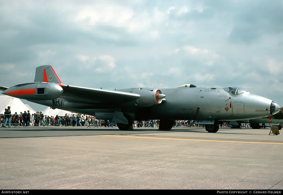 Aircraft Photo of WH774 | English Electric Canberra PR7 | UK - Air Force | AirHistory.net #103538