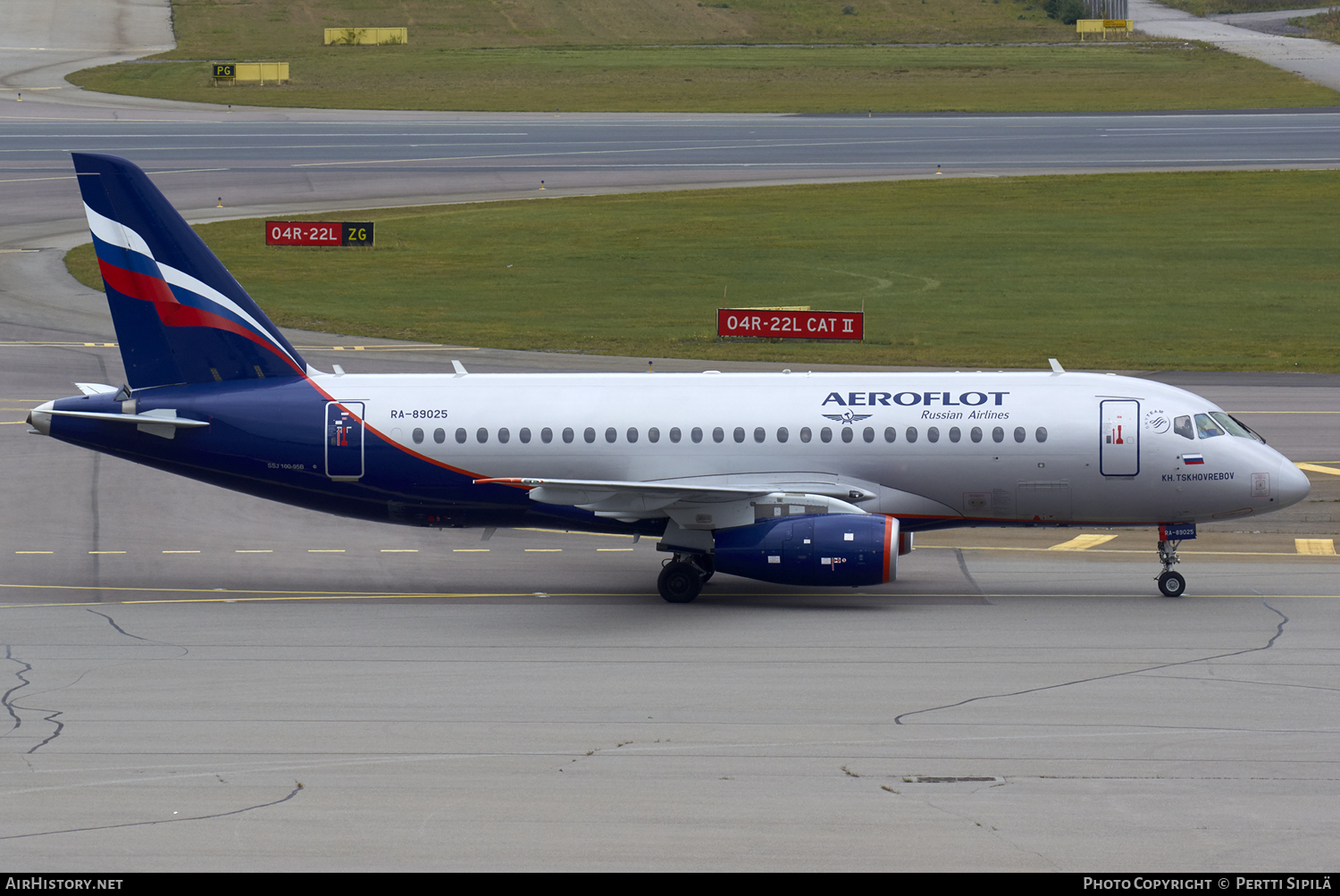 Aircraft Photo of RA-89025 | Sukhoi SSJ-100-95B Superjet 100 (RRJ-95B) | Aeroflot - Russian Airlines | AirHistory.net #103616