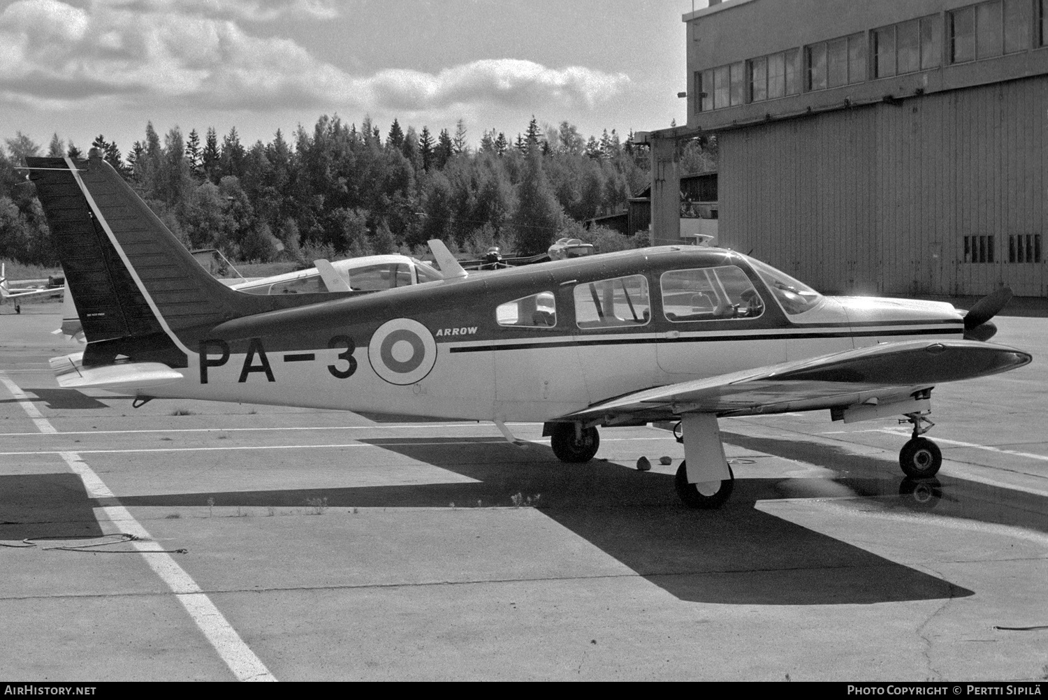 Aircraft Photo of PA-3 | Piper PA-28R-200 Cherokee Arrow II | Finland - Air Force | AirHistory.net #103672