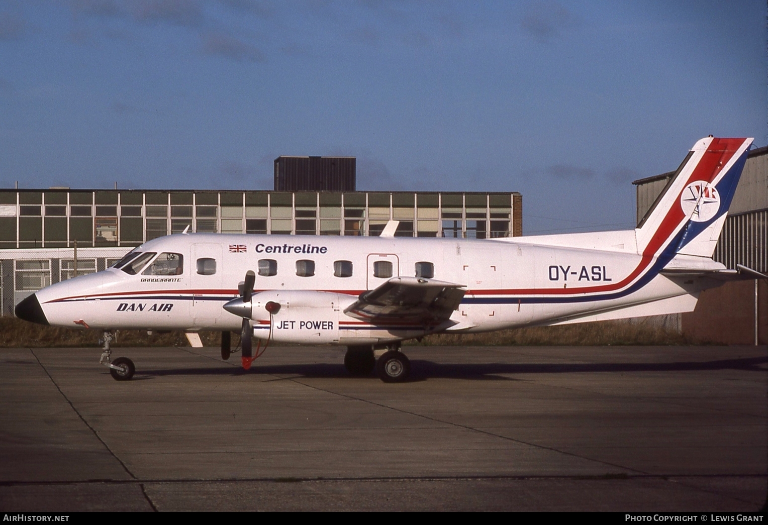 Aircraft Photo of OY-ASL | Embraer EMB-110P1 Bandeirante | Dan-Air London | AirHistory.net #103698