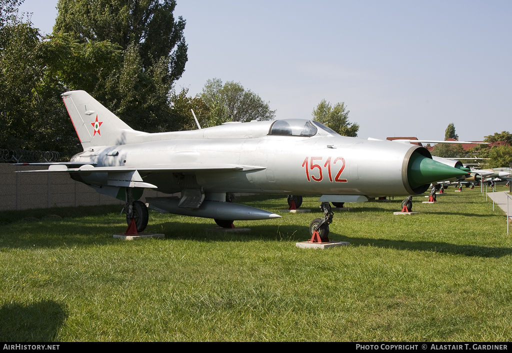 Aircraft Photo of 1512 | Mikoyan-Gurevich MiG-21PF | Hungary - Air Force | AirHistory.net #103701