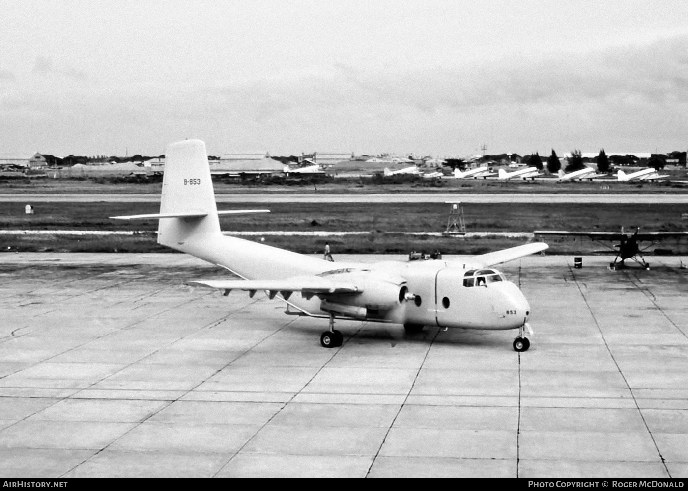Aircraft Photo of B-853 | De Havilland Canada DHC-4A Caribou | Air America | AirHistory.net #103705