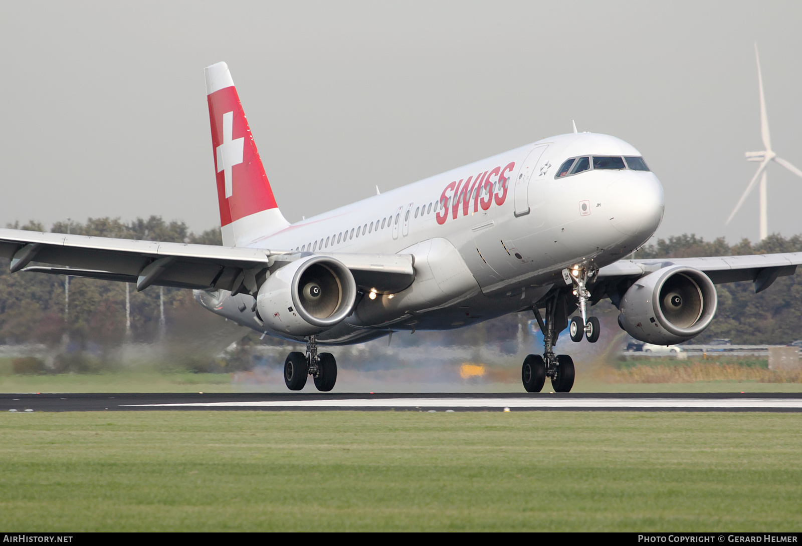 Aircraft Photo of HB-IJH | Airbus A320-214 | Swiss International Air Lines | AirHistory.net #103874