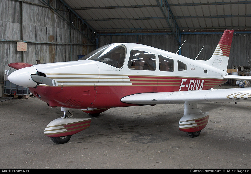 Aircraft Photo of F-GIVA | Piper PA-28-181 Archer II | Renault Aéro Club | AirHistory.net #103916