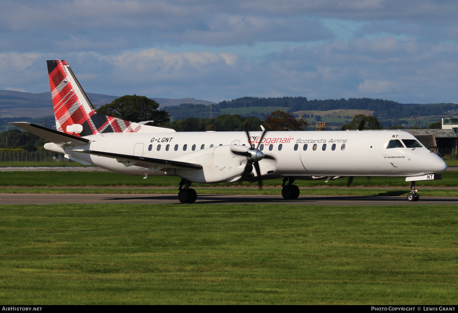 Aircraft Photo of G-LGNT | Saab 2000 | Loganair | AirHistory.net #103947