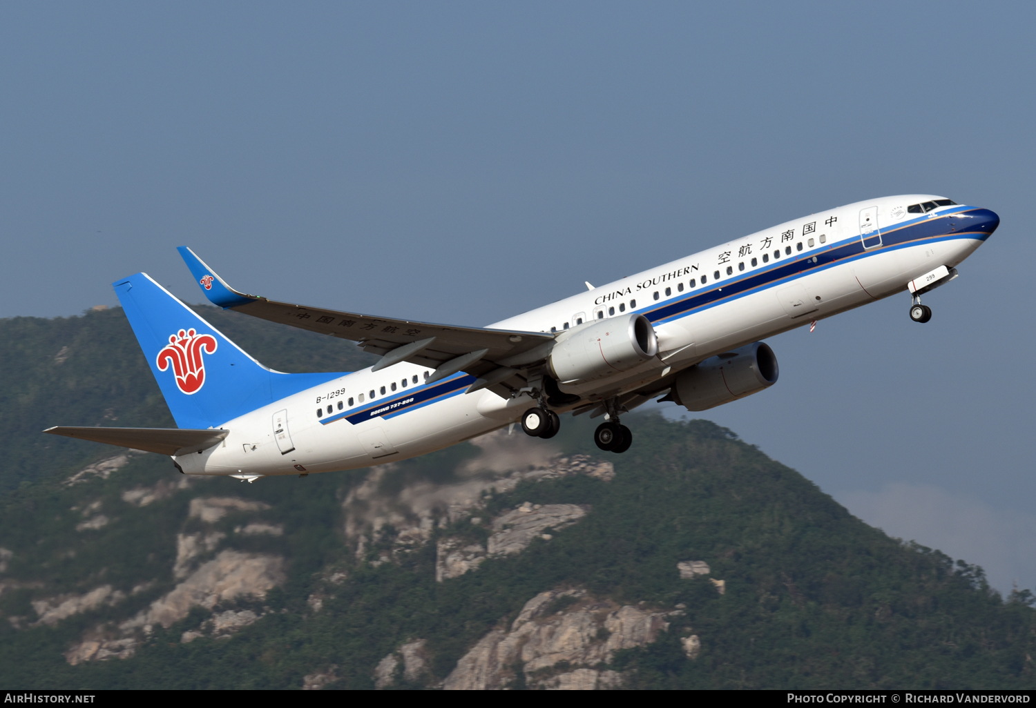 Aircraft Photo of B-1299 | Boeing 737-800 | China Southern Airlines | AirHistory.net #104100