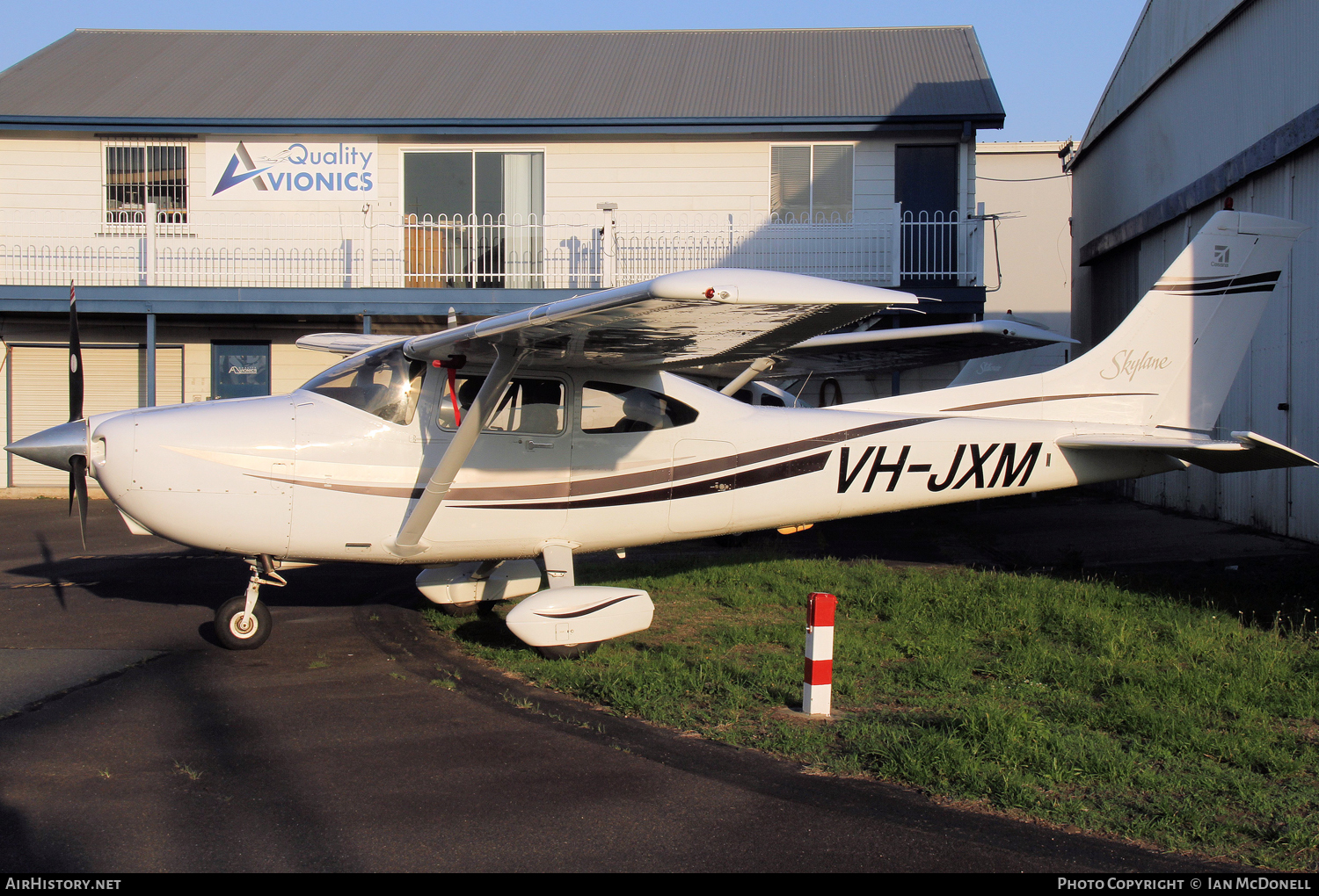 Aircraft Photo of VH-JXM | Cessna 182S Skylane | AirHistory.net #104235