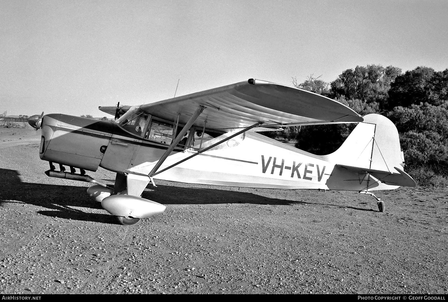 Aircraft Photo of VH-KEV | Auster J-5G Cirrus Autocar | AirHistory.net #104247