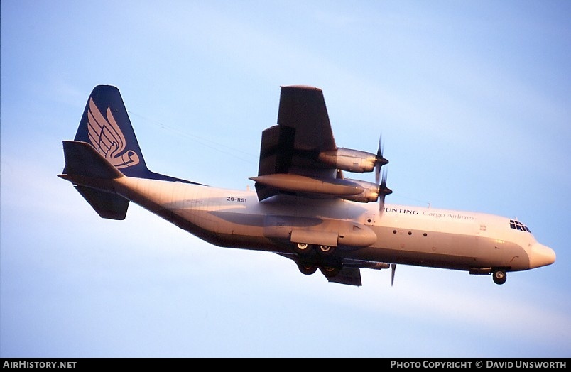 Aircraft Photo of ZS-RSI | Lockheed L-100-30 Hercules (382G) | Hunting Cargo Airlines | AirHistory.net #104283