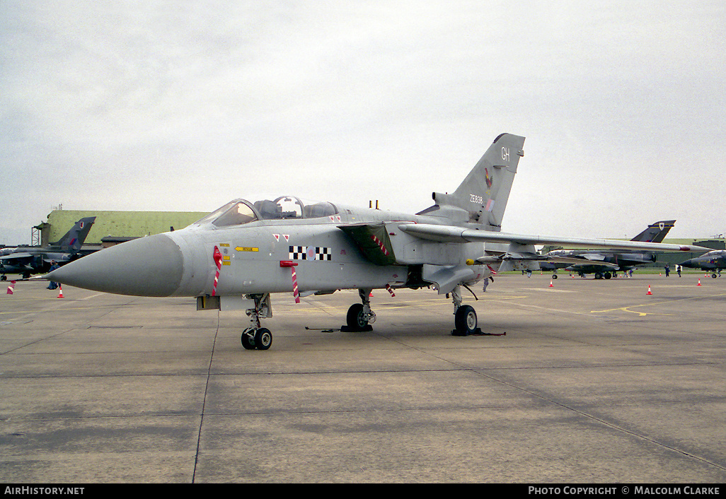 Aircraft Photo of ZE838 | Panavia Tornado F3 | UK - Air Force | AirHistory.net #104310