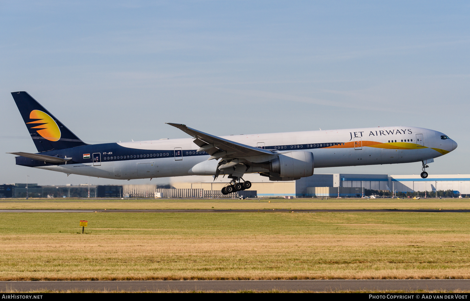 Aircraft Photo of VT-JEX | Boeing 777-35R/ER | Jet Airways | AirHistory.net #104412