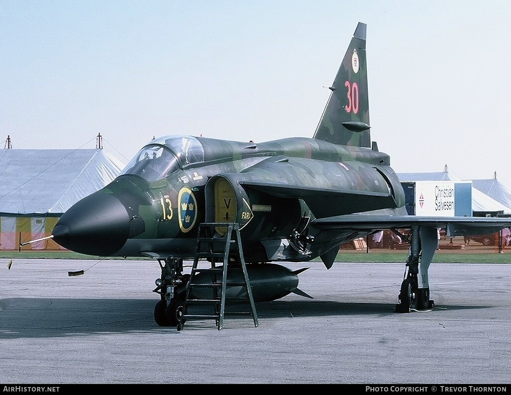 Aircraft Photo of 37330 | Saab JA37 Viggen | Sweden - Air Force | AirHistory.net #104433