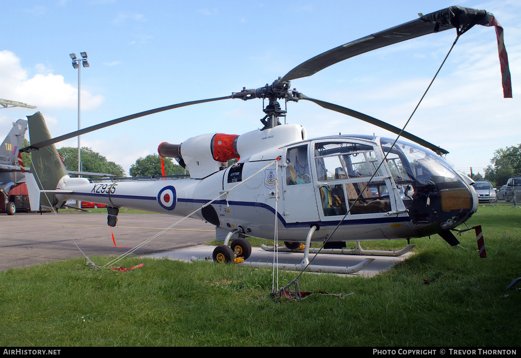 Aircraft Photo of XZ935 | Aerospatiale SA-341D Gazelle HT3 | UK - Air Force | AirHistory.net #104435