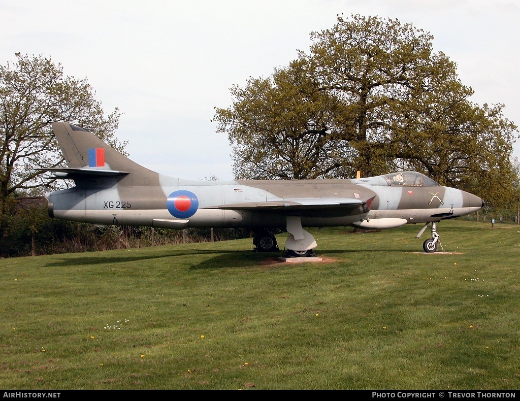 Aircraft Photo of XG225 | Hawker Hunter F6A | UK - Air Force | AirHistory.net #104442