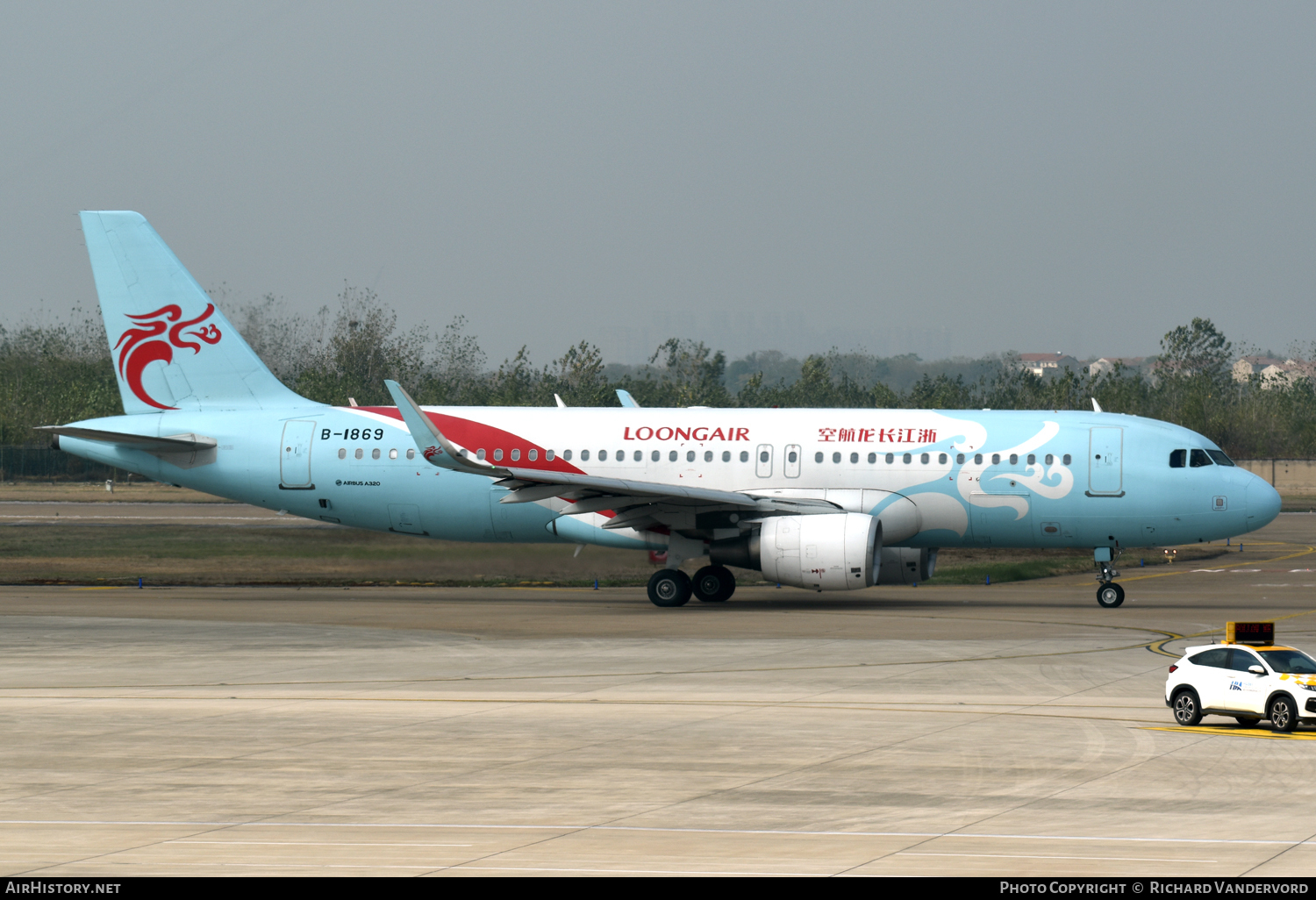 Aircraft Photo of B-1869 | Airbus A320-214 | Loong Air | AirHistory.net #104459