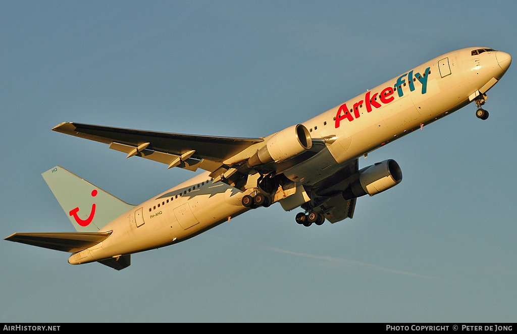 Aircraft Photo of PH-AHQ | Boeing 767-383/ER | ArkeFly | AirHistory.net #104618